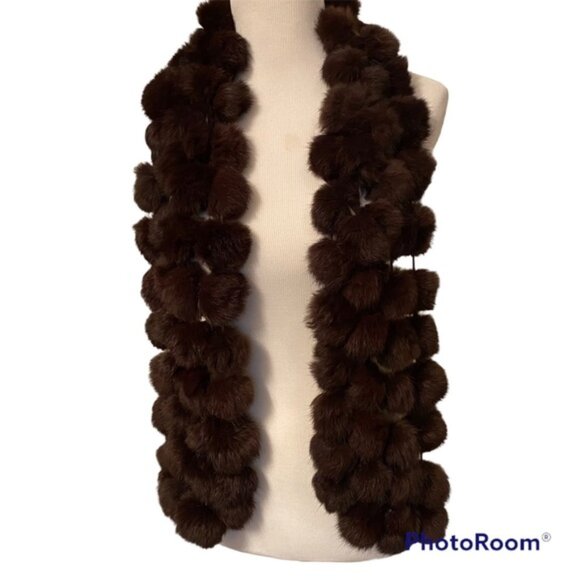 SCARF BROWN RABBIT POMS BALLS REAL FUR LUXURY SOFT ACCESSORY MOB WIFE - Picture 1 of 7